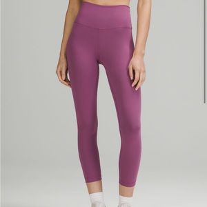 Wunder Train HR Crop 23”